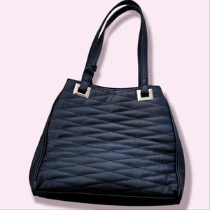Jones New York black faux leather purse